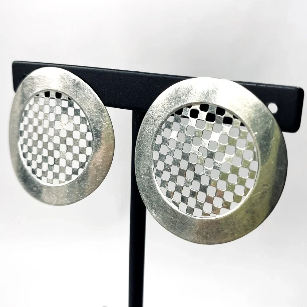 Round Mesh Circle Sterling Silver Minimal Post Earrings